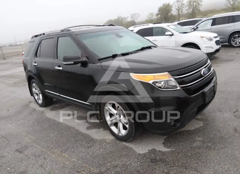 2014 Ford EXPLORER photo