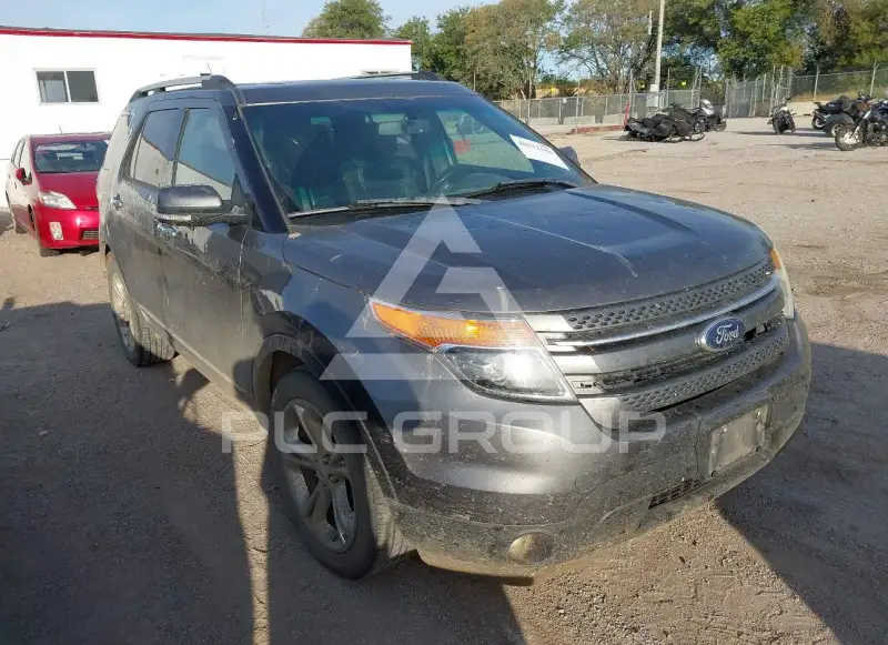 2014 Ford EXPLORER фото