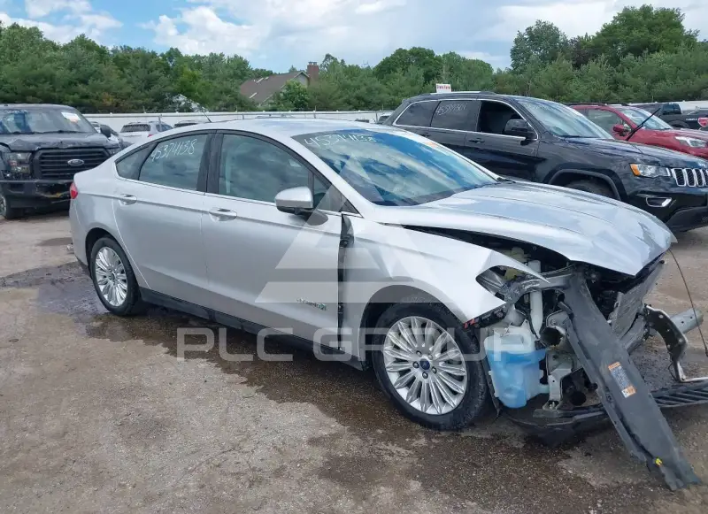 2014 Ford FUSION фото