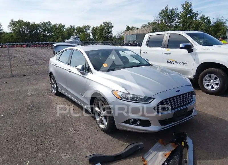 2014 Ford FUSION photo