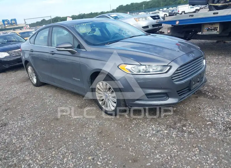 2014 Ford FUSION photo