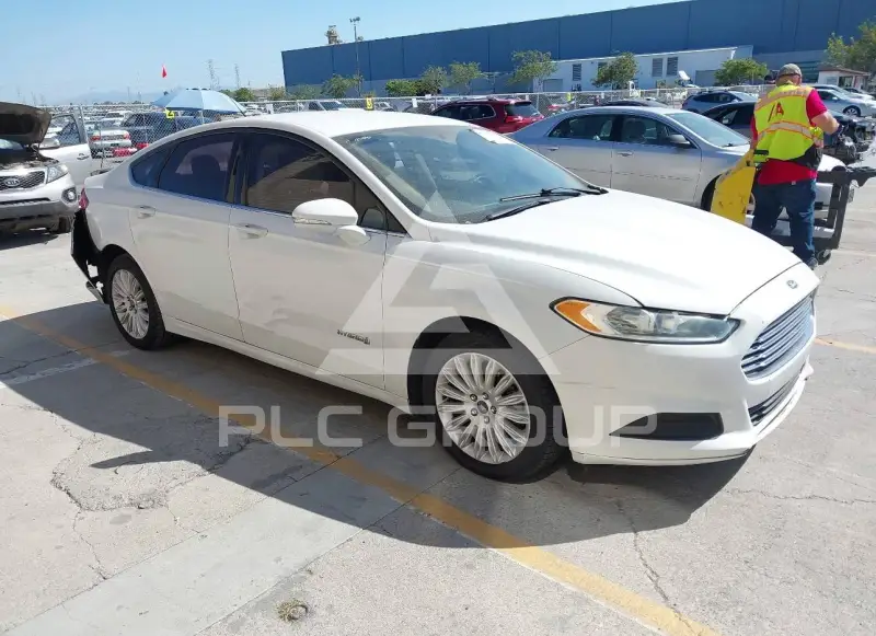 2014 Ford FUSION фото