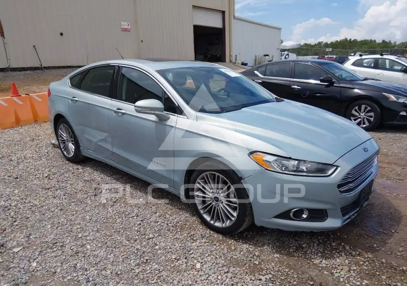 2014 Ford FUSION photo