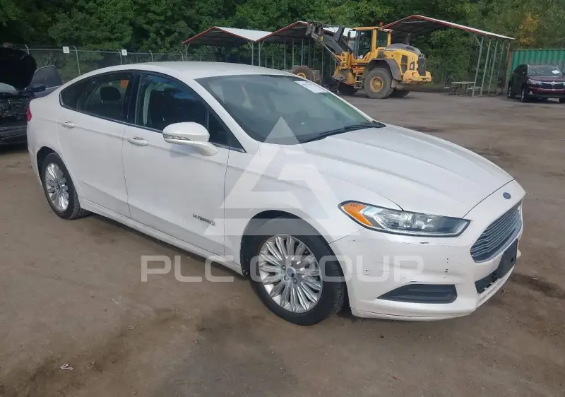 2014 Ford FUSION photo