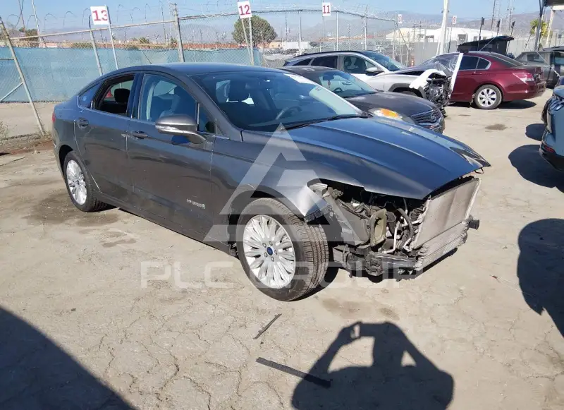 2014 Ford FUSION фото