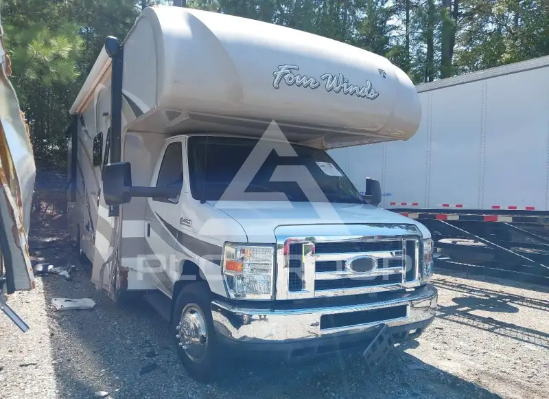 2014 Ford E-450 photo