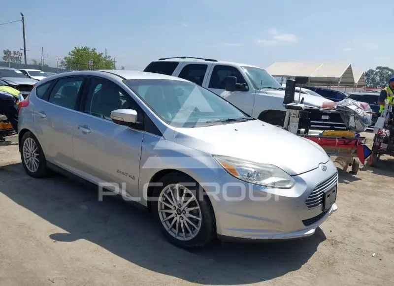 2014 Ford FOCUS фото