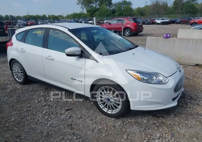 2014 Ford FOCUS фото