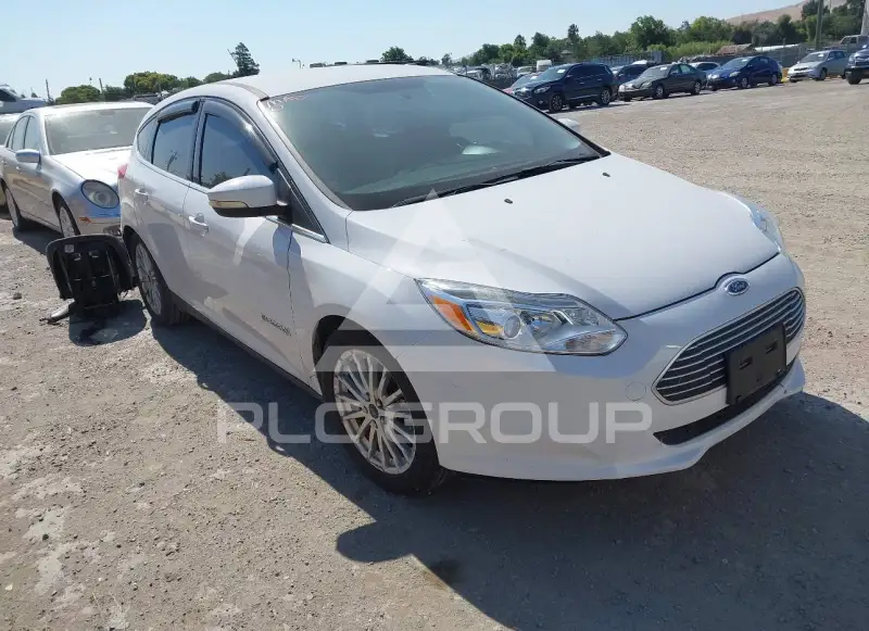 2014 Ford FOCUS фото