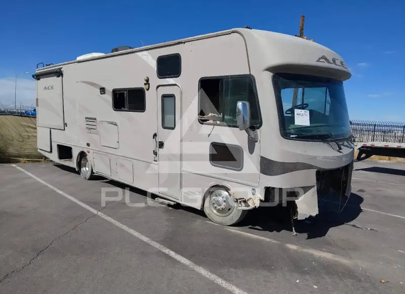 2014 Ford F-530 фото
