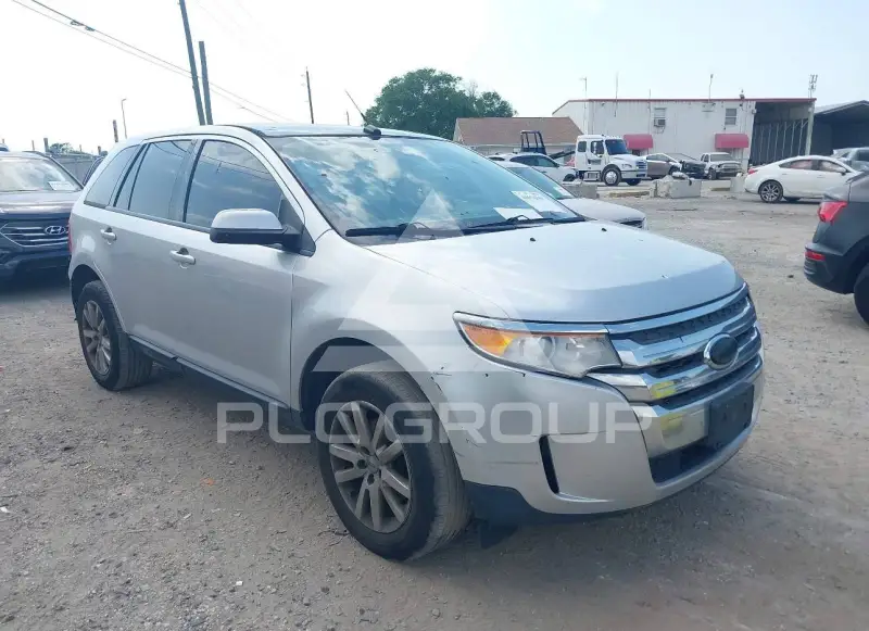 2014 Ford EDGE photo