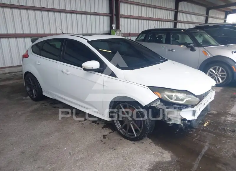 2014 Ford FOCUS photo