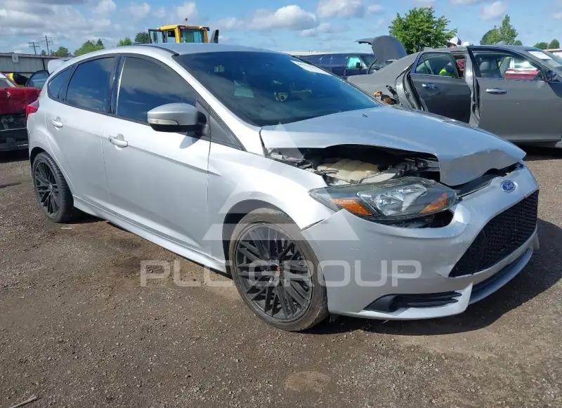 2014 Ford FOCUS фото