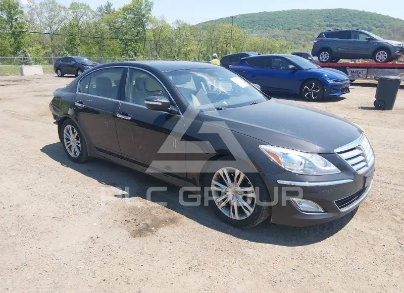 2014 Hyundai Genesis photo
