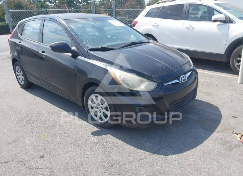 2014 Hyundai Accent photo