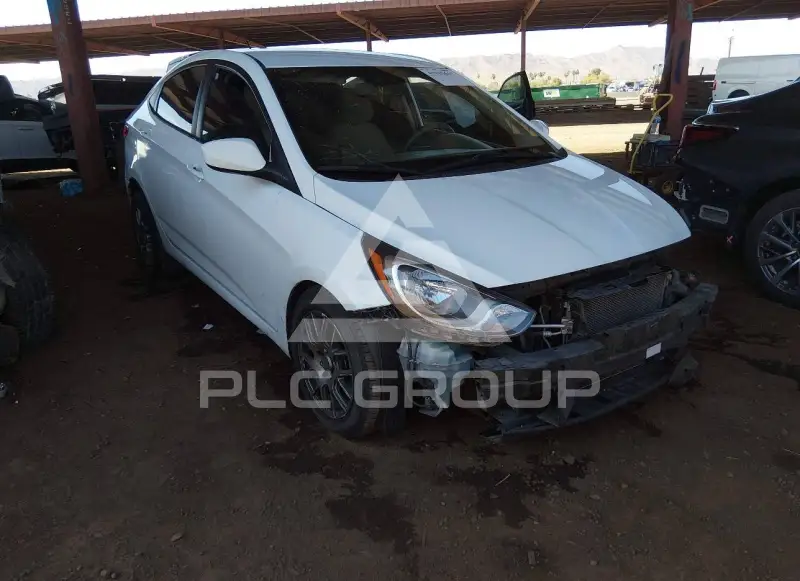 2014 Hyundai Accent photo