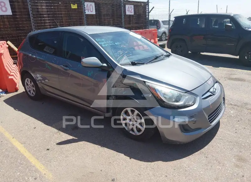2014 Hyundai Accent фото