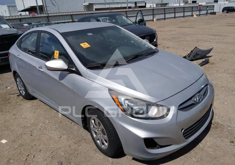 2014 Hyundai Accent фото