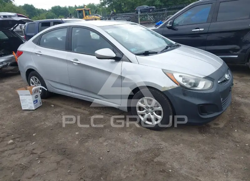 2014 Hyundai Accent фото