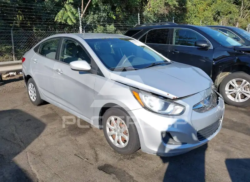 2014 Hyundai Accent фото