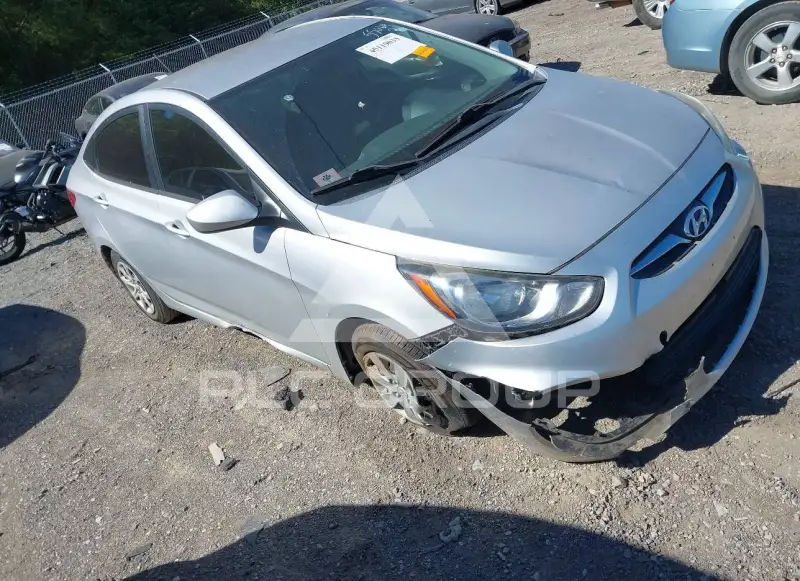 2014 Hyundai Accent photo