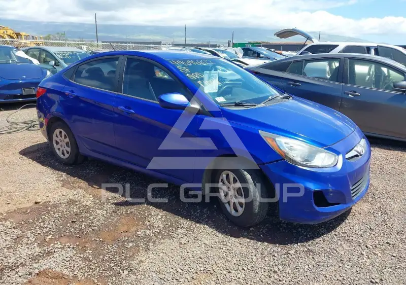 2014 Hyundai Accent photo
