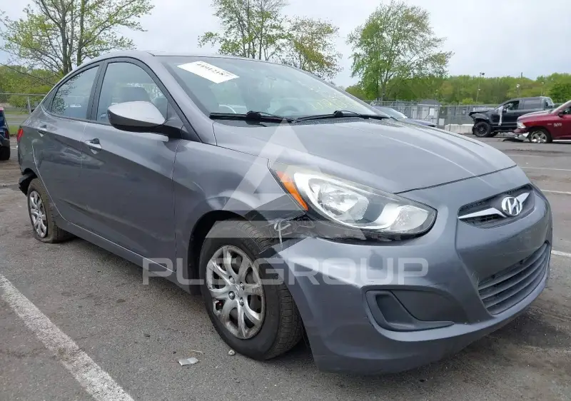 2014 Hyundai Accent фото