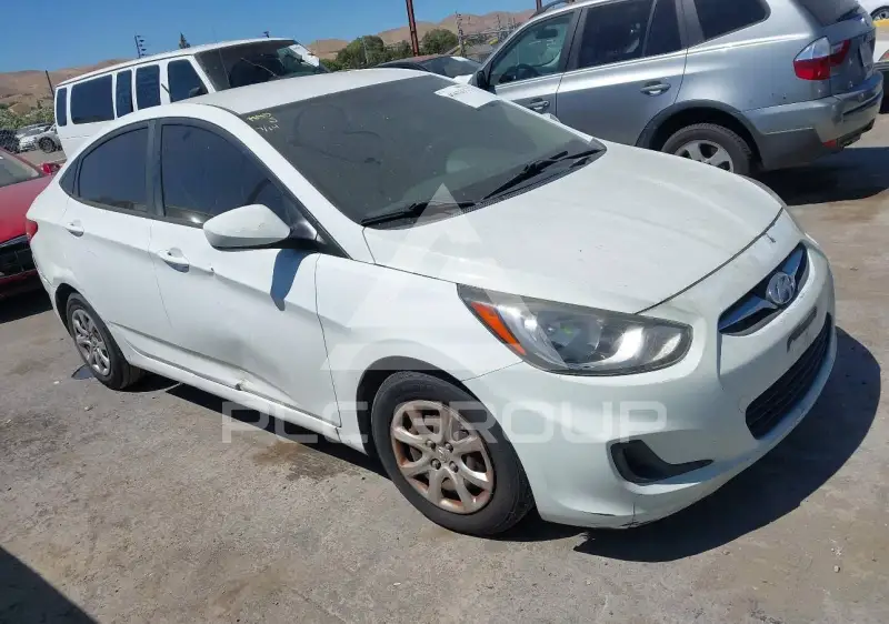 2014 Hyundai Accent фото