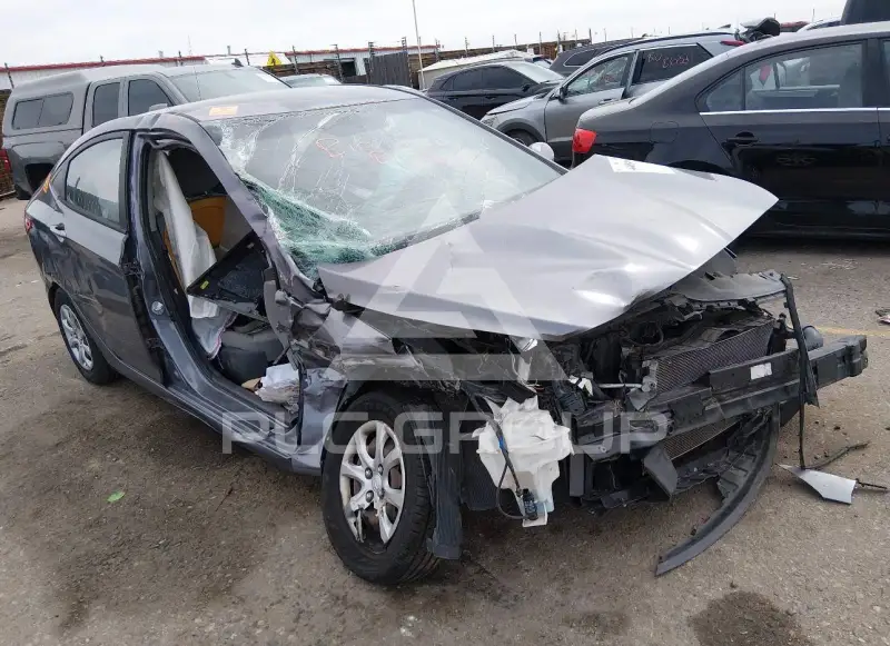 2014 Hyundai Accent фото