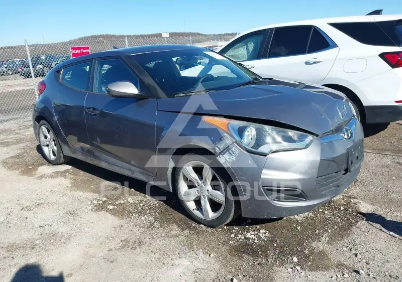 2014 Hyundai Veloster фото
