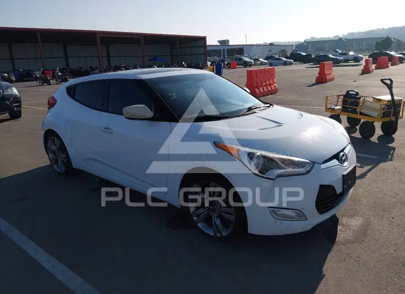 2014 Hyundai Veloster photo