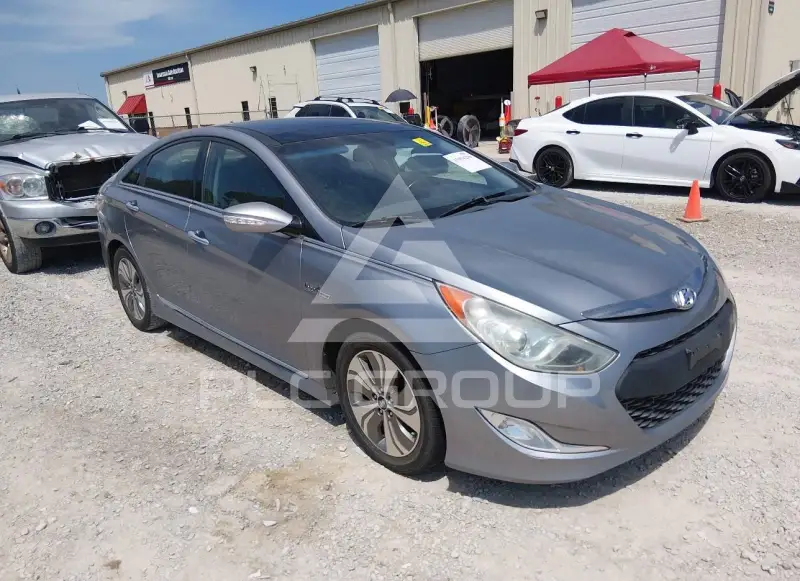 2014 Hyundai Sonata photo