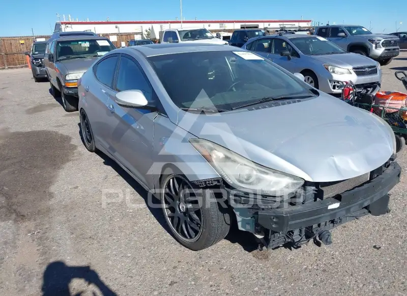 2014 Hyundai Elantra photo