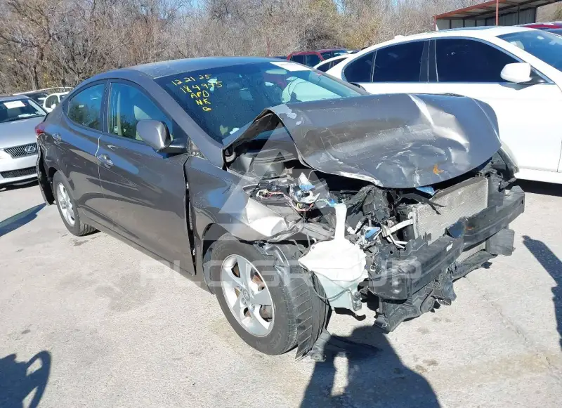 2014 Hyundai Elantra photo
