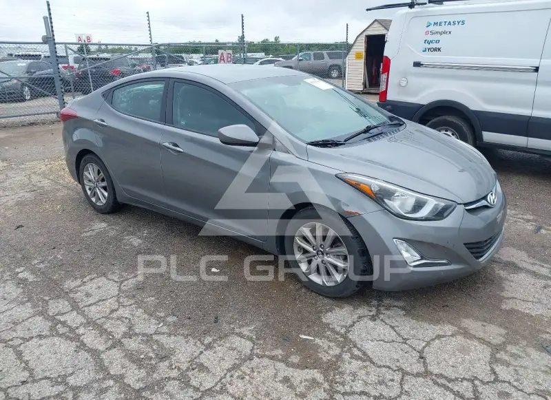 2014 Hyundai Elantra photo