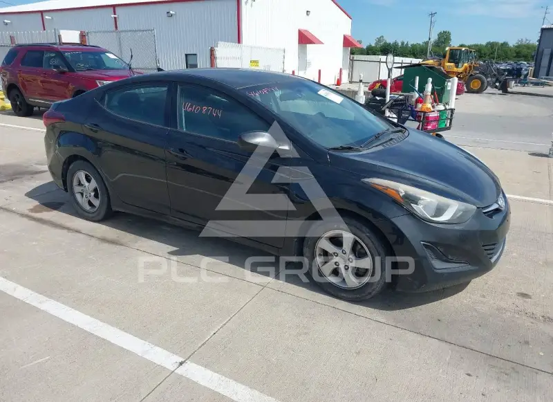 2014 Hyundai Elantra photo