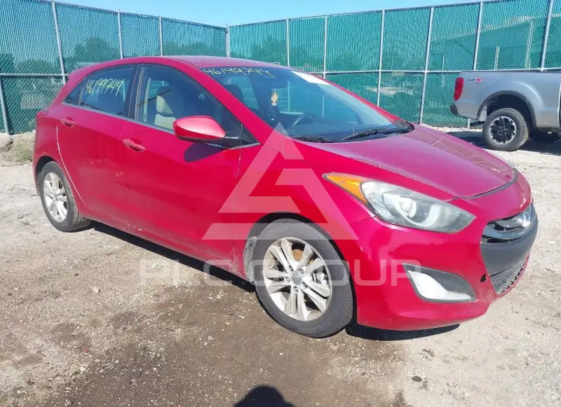 2014 Hyundai Elantra photo