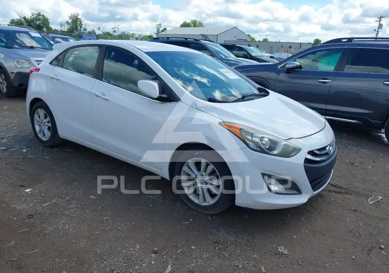2014 Hyundai Elantra photo