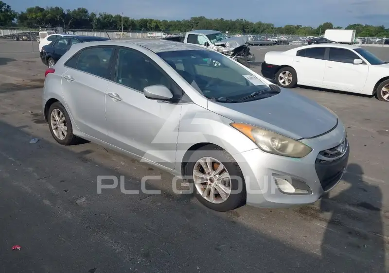 2014 Hyundai Elantra photo
