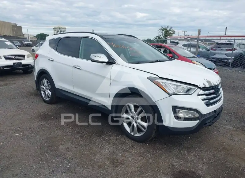 2014 Hyundai Santa Fe photo