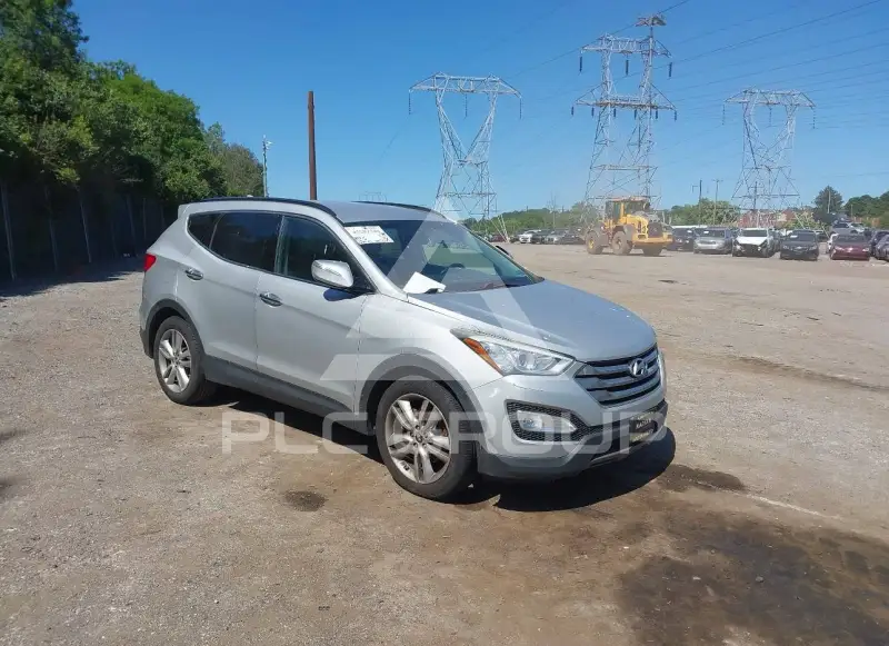 2014 Hyundai Santa Fe photo
