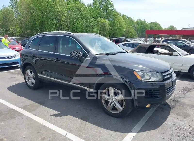 2014 Volkswagen Touareg фото