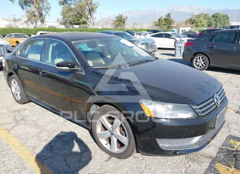2014 Volkswagen Passat photo