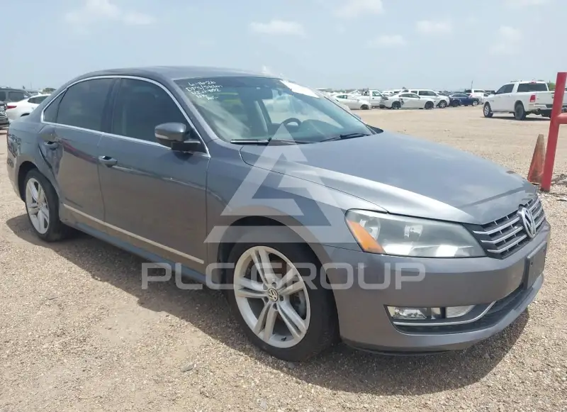 2014 Volkswagen Passat photo