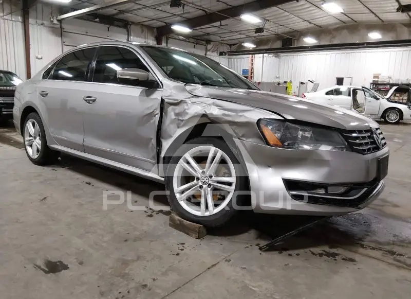 2014 Volkswagen Passat фото