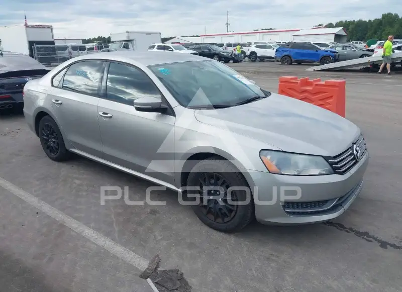 2014 Volkswagen Passat photo