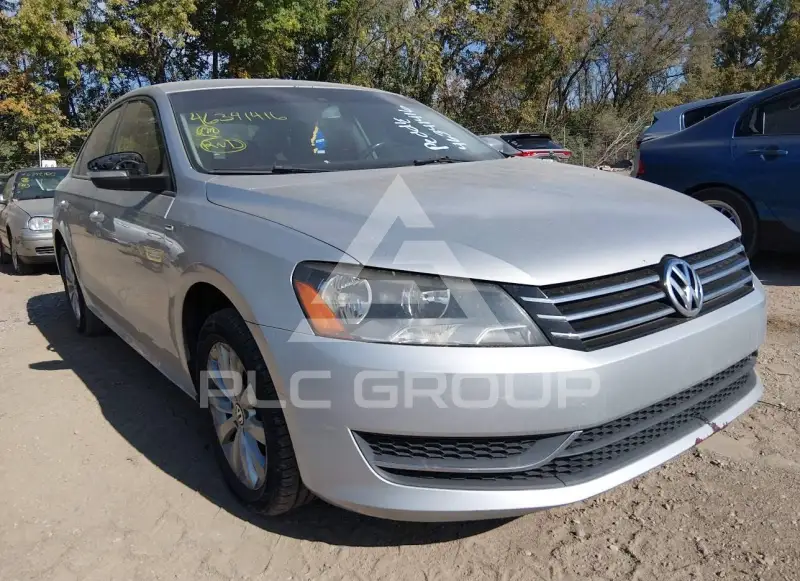 2014 Volkswagen Passat photo