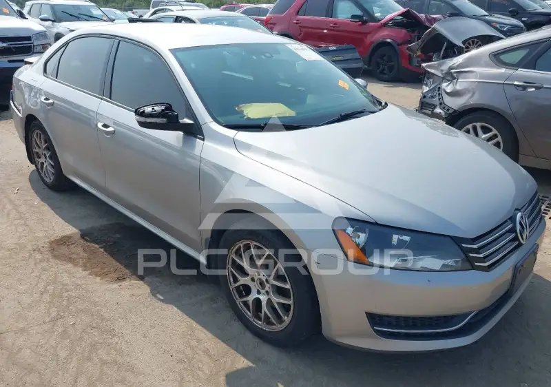 2014 Volkswagen Passat фото