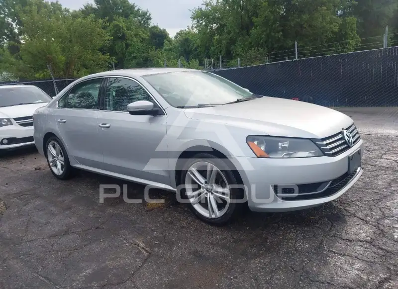 2014 Volkswagen Passat photo