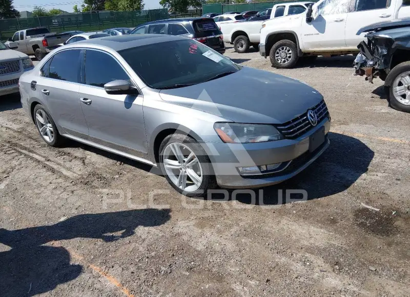 2014 Volkswagen Passat photo